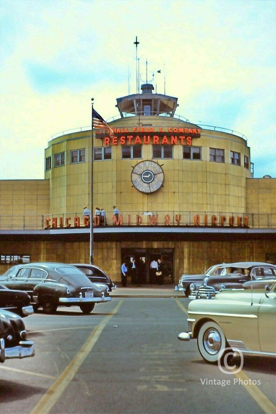 1950s Chicago Midway Airport - Marshall Field Restaurants