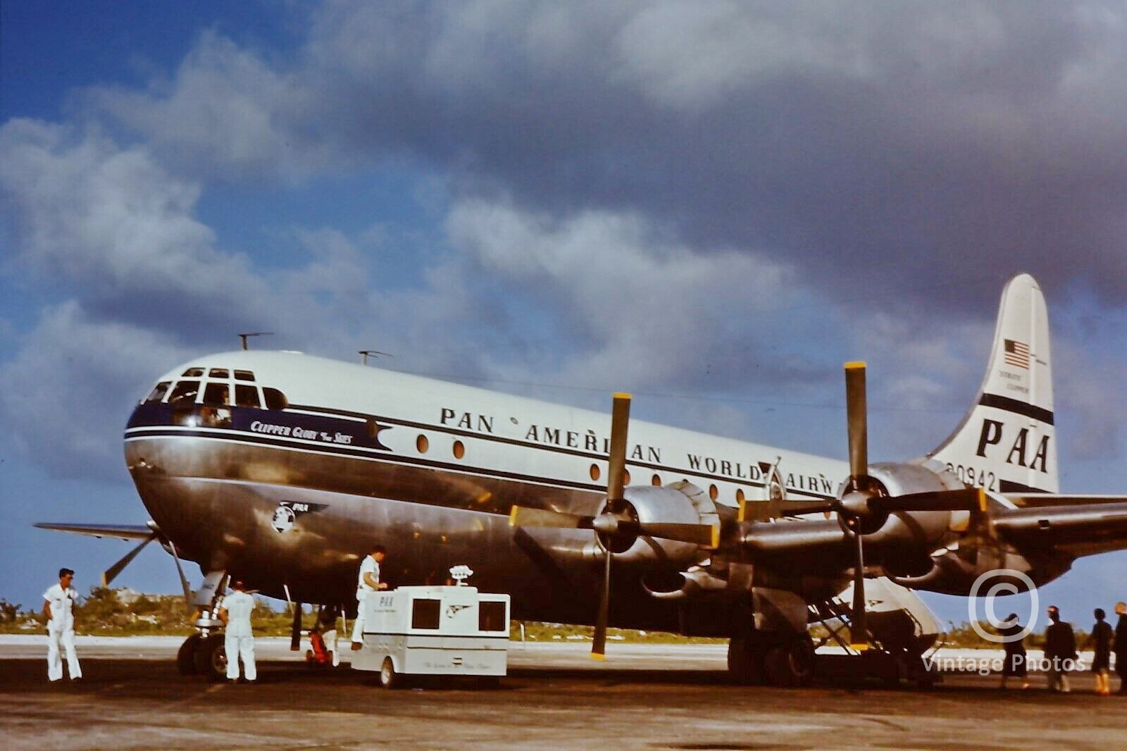 1950s Pan American World Airways N90942, Boeing 377 Stratocruiser, Clipper Glory of the Skies